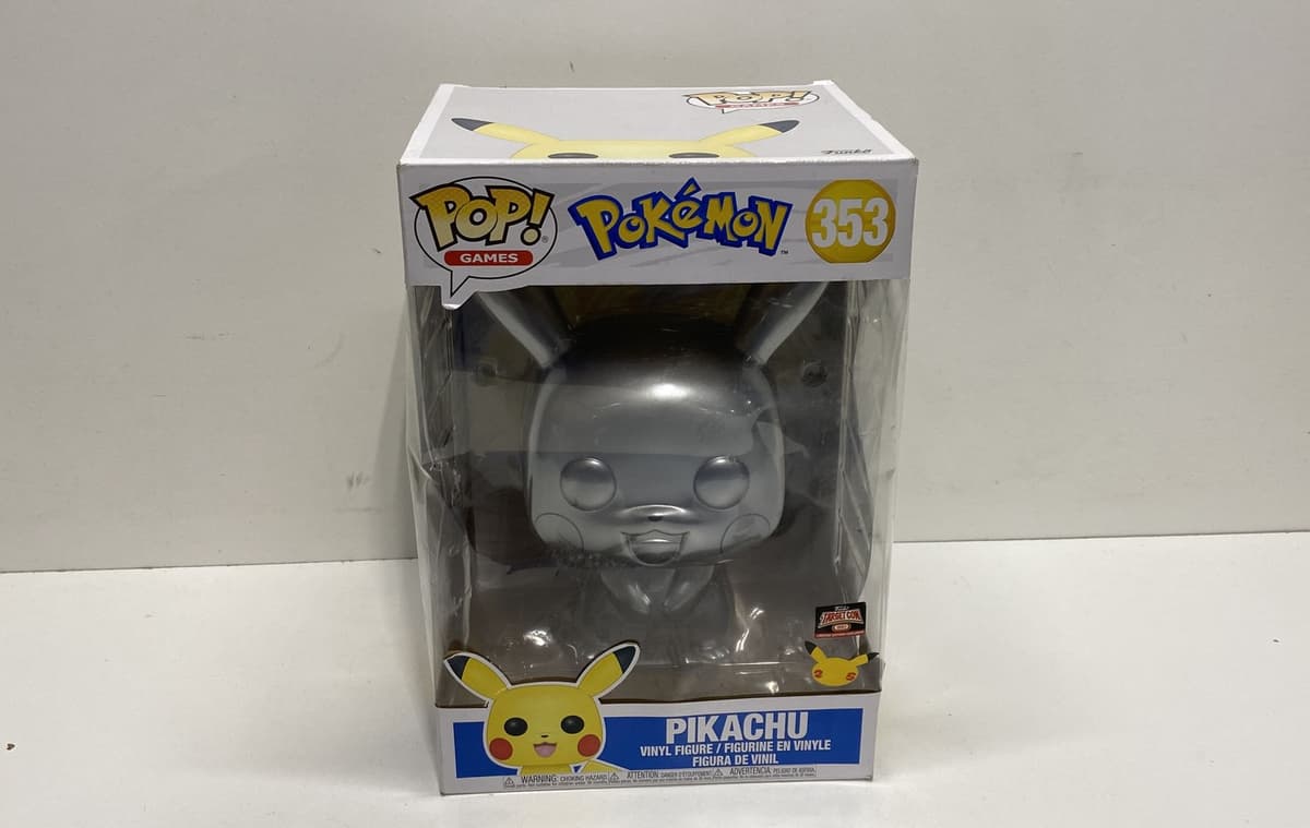 Pop! Games #353 · 10" Jumbo · Metallic Silver