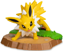 #135 Jolteon