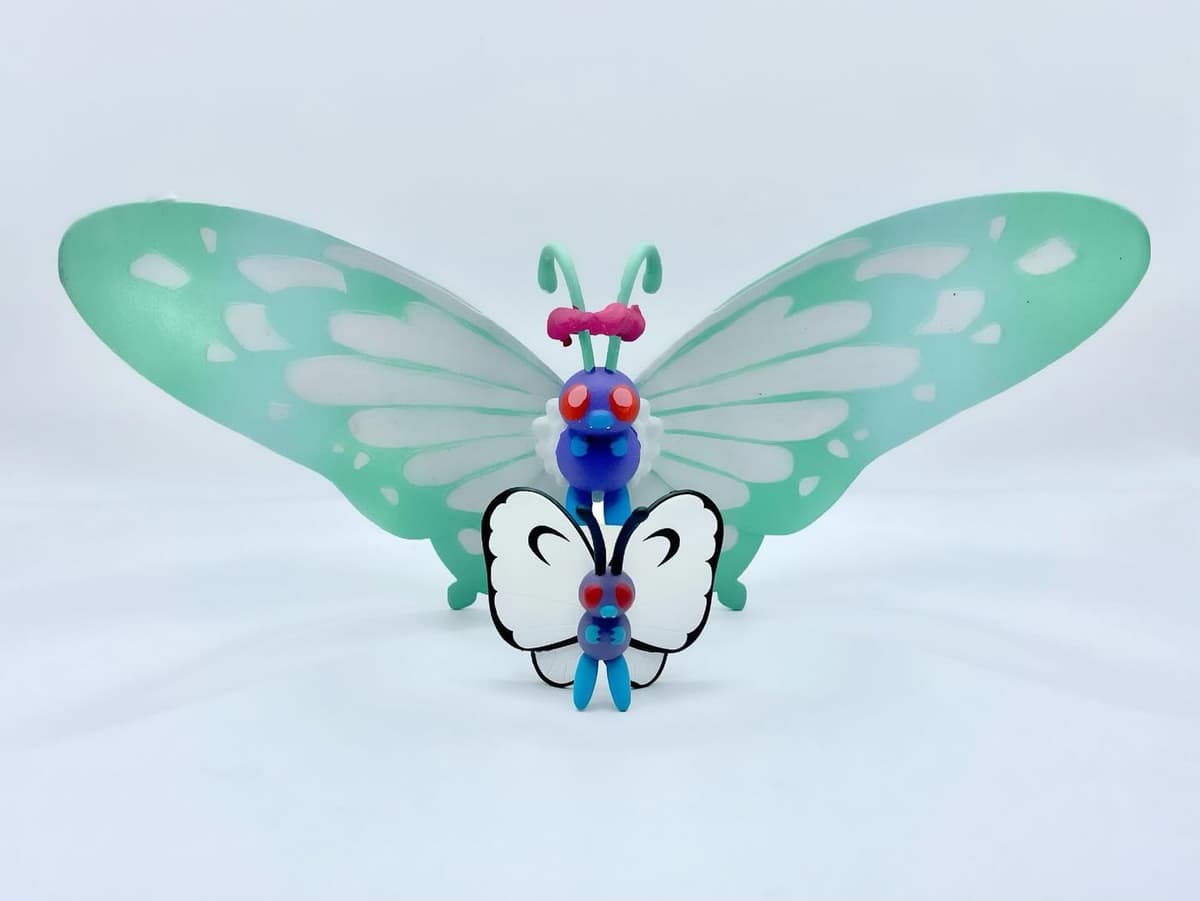 Butterfree Gigantamax Butterfree tamaño “Takara Tomy “
