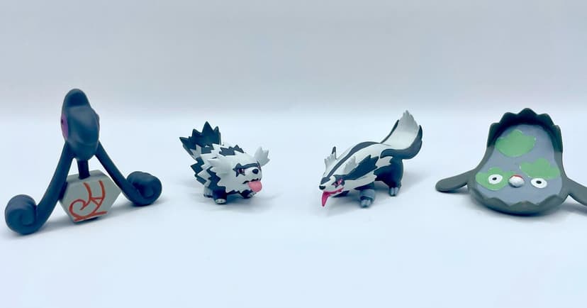 Zigzagoon — Yanmask, Zigzagoon, Linoone& stunfisk de galar tamaño “Takara Tomy “