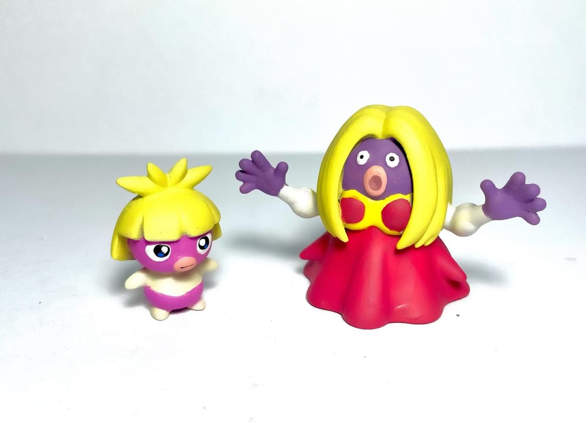 Smoochum Jinx y Smoochum tamaño “Takara Tomy”.