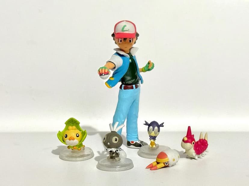Sewaddle — Sewaddle, Scatterbug, Blipbug, Grubbin & Wurmple escala 1/20