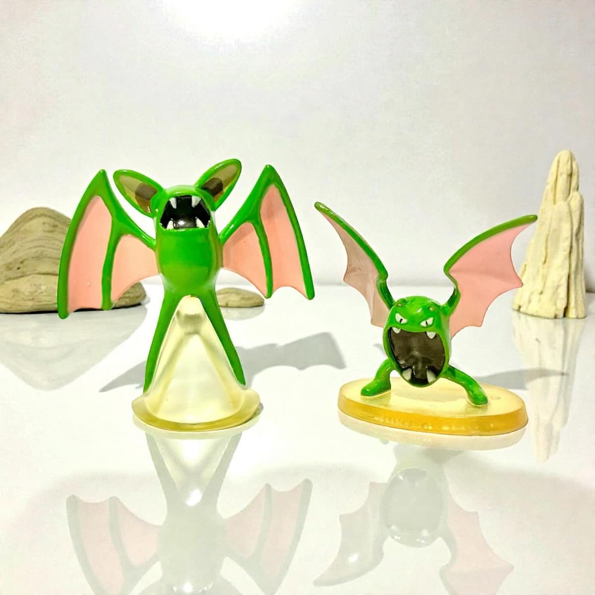 Golbat Repintando en Shiny línea Golbat de “Takara Tomy”