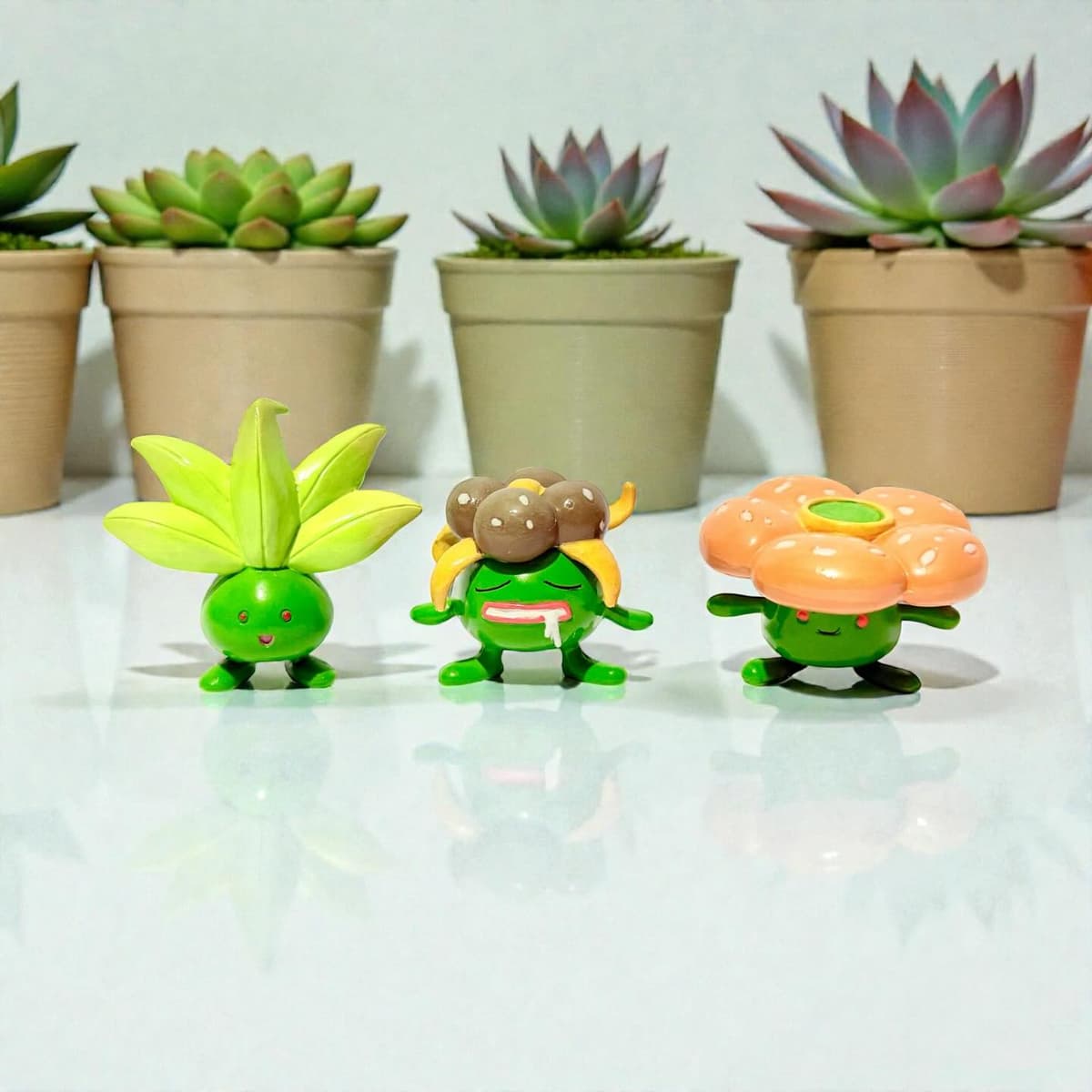 Vileplume Repintado Shiny de la línea evolutiva Vileplume de “Takara Tomy”