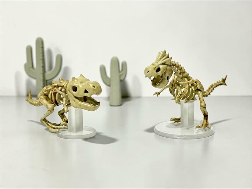 Tyrunt — Tyrunt & Tyrantrum fósil with impresión 3D tamaño tipo Tomy.