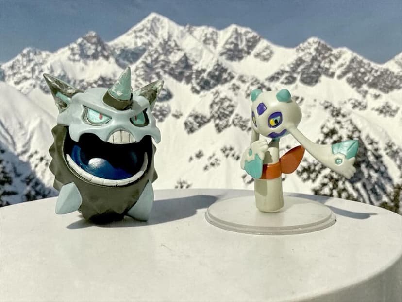 Glalie — Mega Glalie & Froslass tamaño tipo “Tomy”.