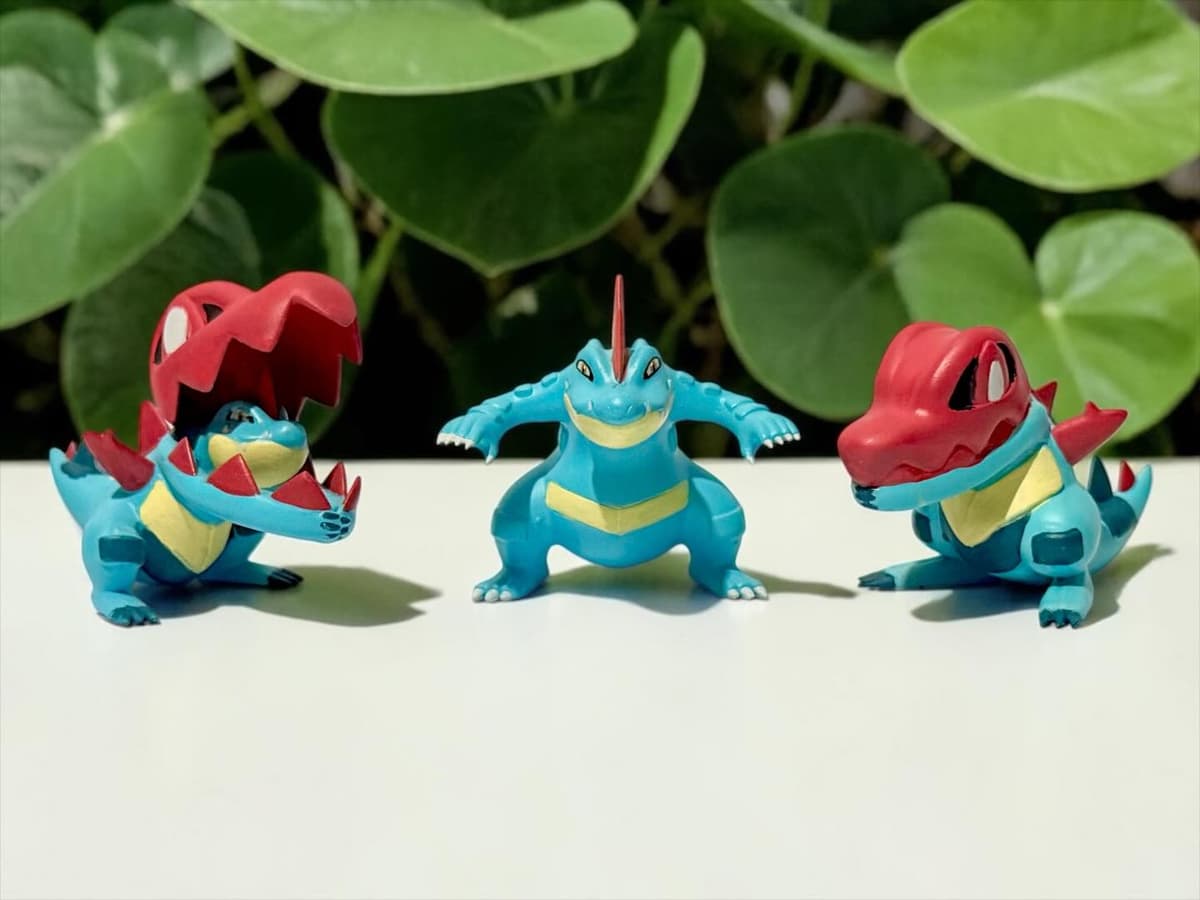 Feraligatr Mega Feraligatr tamaño tipo “Tomy “