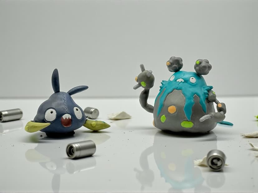 Garbodor — Línea Garbodor Shiny tamaño tipo “Tomy “