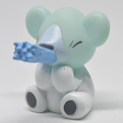Cubchoo Attack Pose Pokémon Kids BW 3