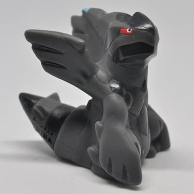 Zekrom Attack Pose Pokémon Kids BW 2