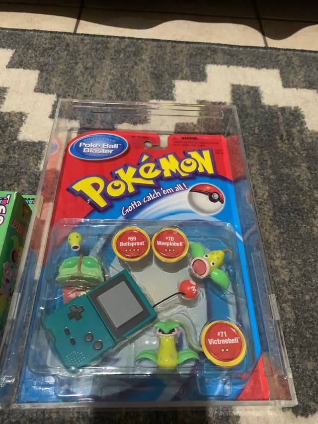 Bellsprout, Weepinbell, Victreebel · Poké Ball Blaster · teal blaster variant
