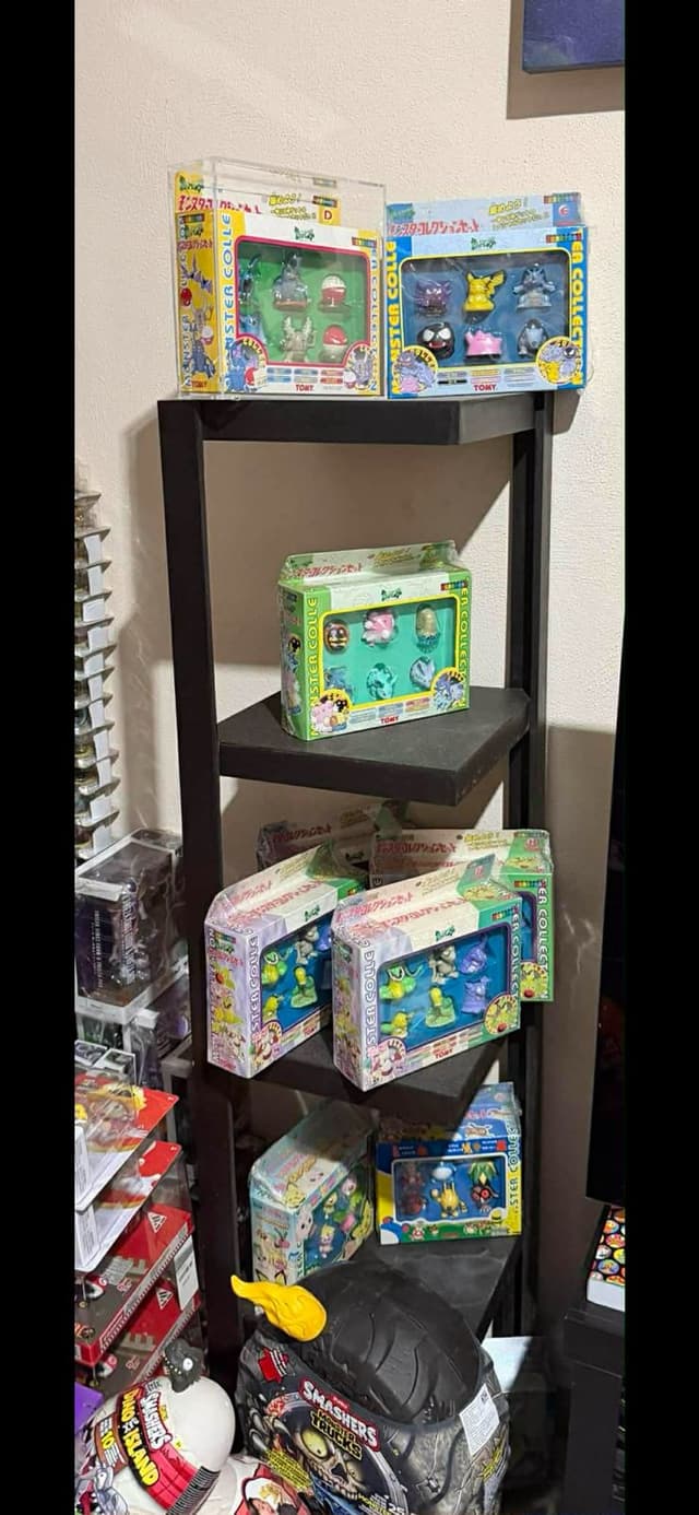 Eevee, Vaporeon, Pikachu, Gastly +2 · Monster Collection boxed sets (Tomy) · multiple lettered box sets