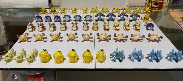 Abra, Kadabra, Alakazam, Poliwag +8 · Monster Collection · color variants