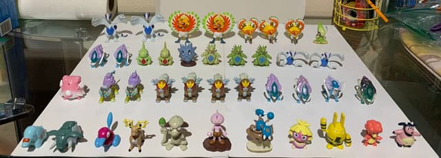 Lugia, Ho-Oh, Celebi, Suicune +13 · Monster Collection · silver/pearl Lugia variants