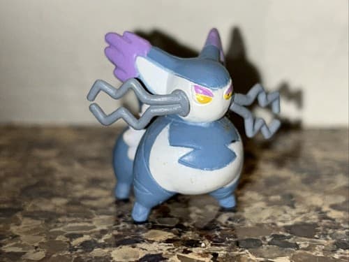 Purugly Series Nine · Basic Figure W9