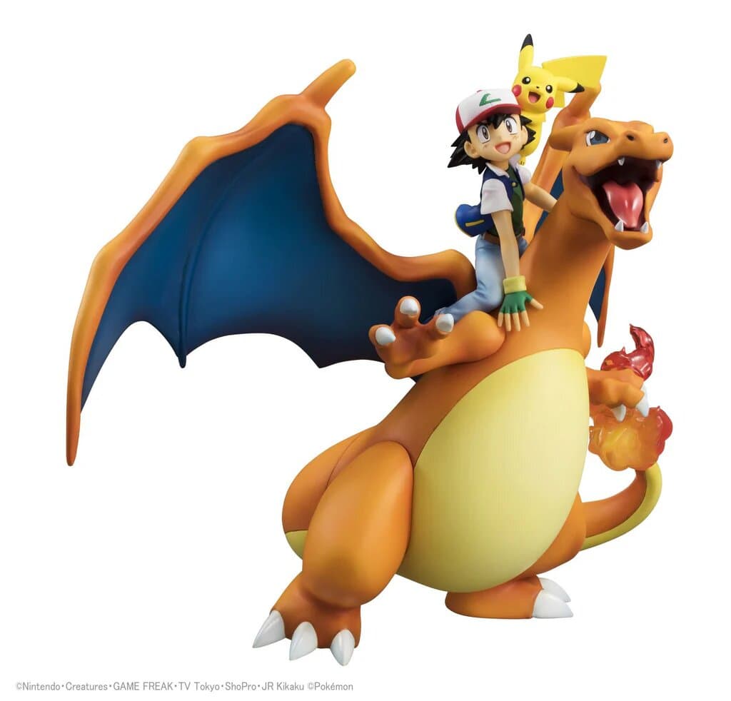 Charizard Ash & Pikachu & Charizard