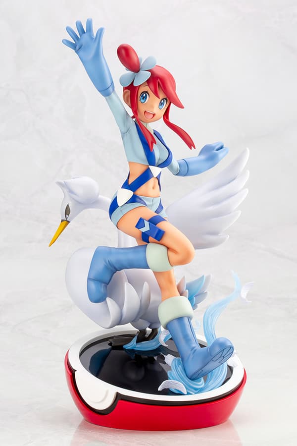 Swanna PC Original Figure: Skyla with Swanna