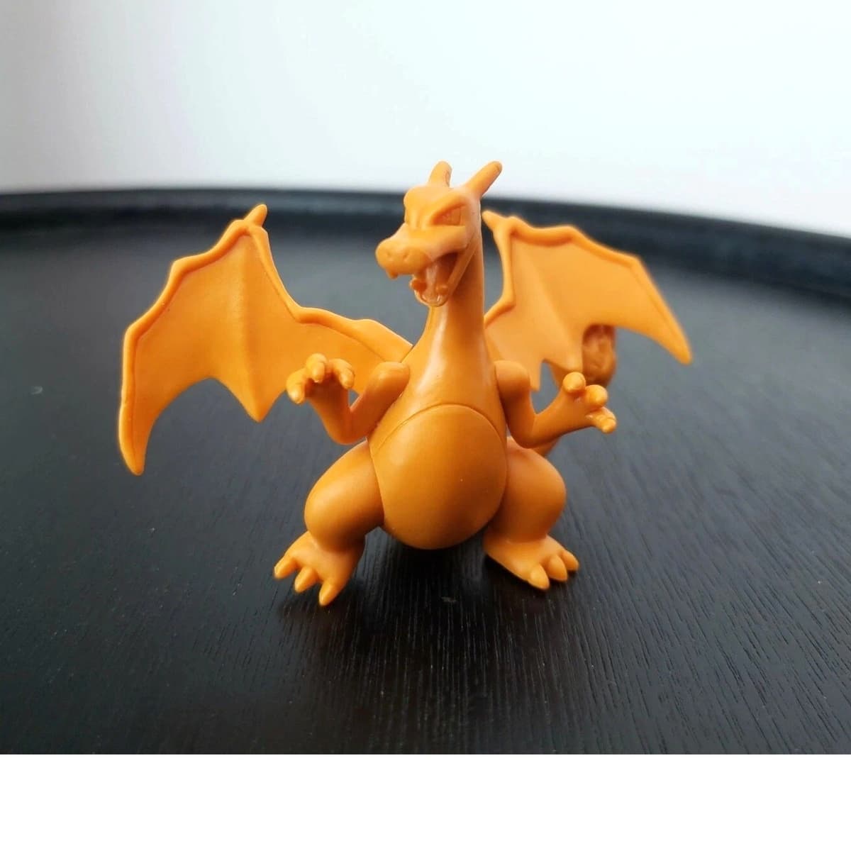 Charizard Articulada