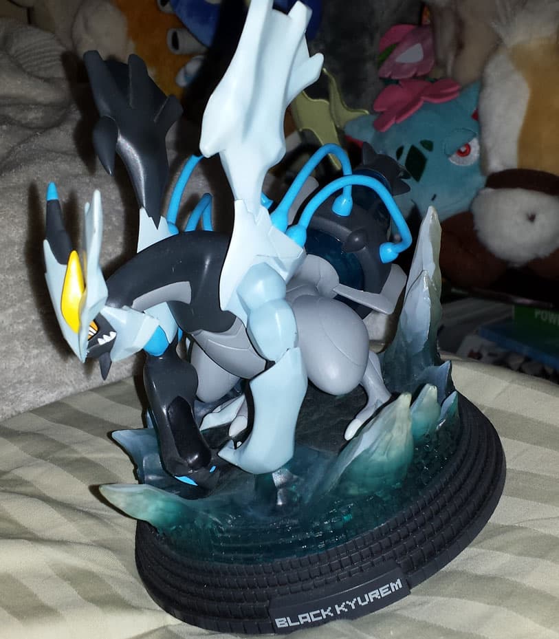 Kyurem Prize A: Black Kyurem Overdrive (~12cm)