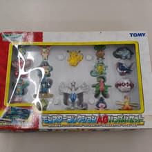 モンスターコレクションAG いっぱいセット — caja de 18 figuras