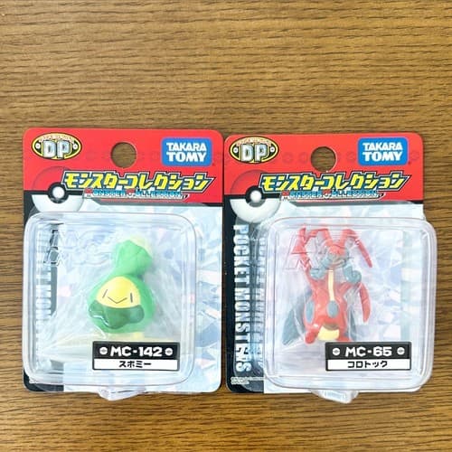 Kricketune MonColle DP Figure Set — Kricketune/Budew