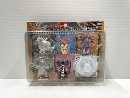 Victini MonColle Movie Set — Victini & Reshiram (Black)