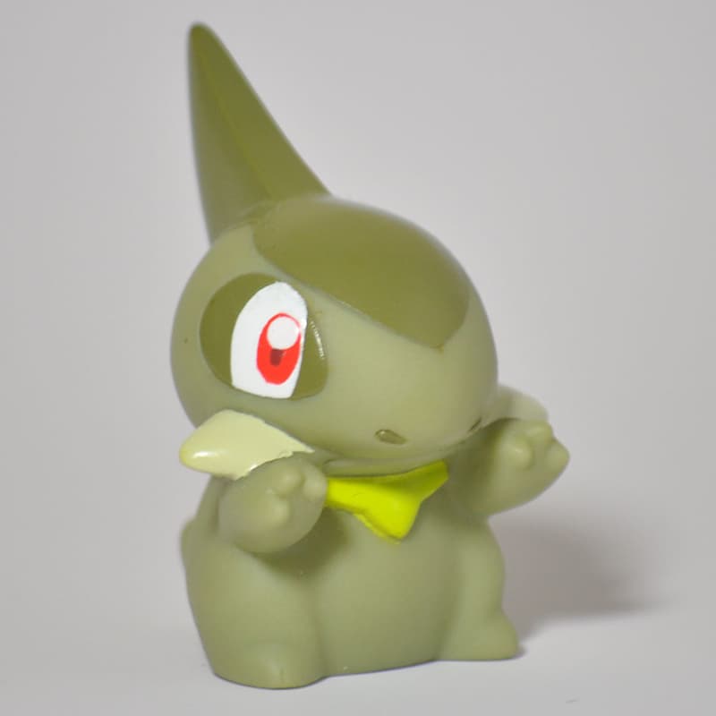 Axew Attack Pose Pokémon Kids BW 3