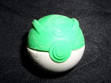 Gomas / Keshi (erasers) — foto de referencia 5