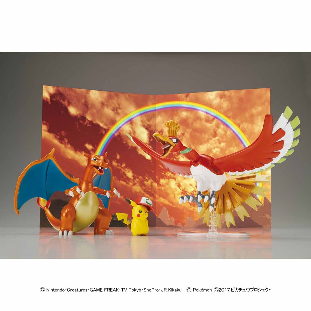 Ho-Oh Ho-Oh & Charizard & Ash's Pikachu Set