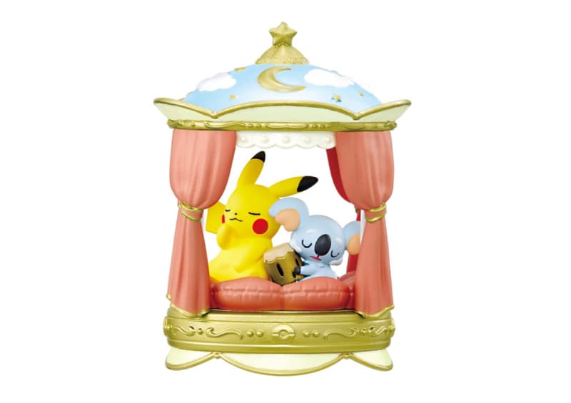 Pikachu with Komala