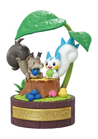 Skwovet with Pachirisu